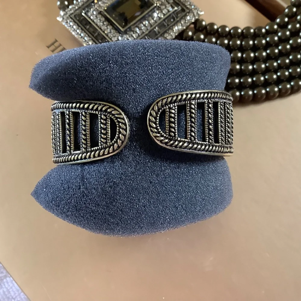 Heidi Daus South Sea Riches Complete Set Crystal Necklace Bracelet Ring Earrings - Picture 8 of 16